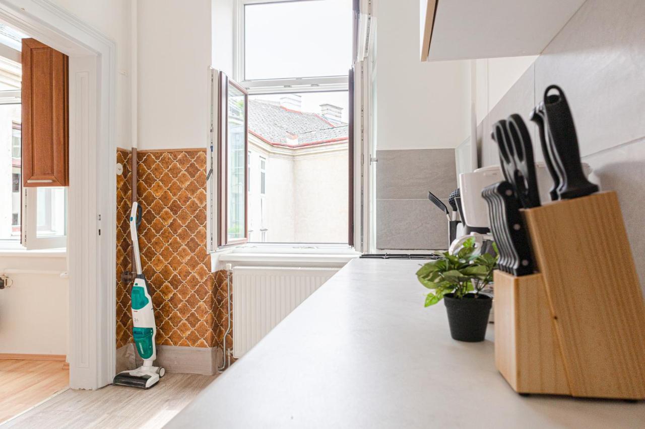 Pleasing 2Br Apt. Akh-Perfect For Groups Виена Екстериор снимка